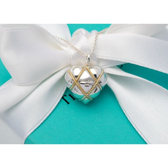 *RARE* Tiffany & Co. Vintage "Quilt Heart" Necklace Puffed 18k Gold Rope Pendant - Picture 2 of 6